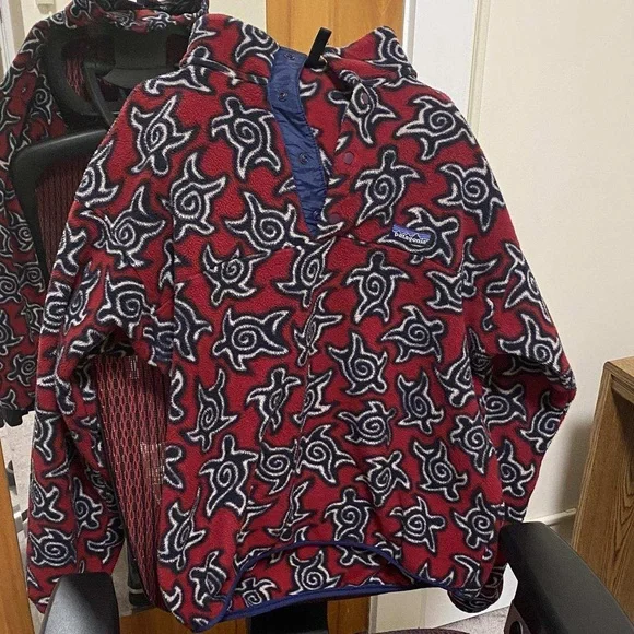 Patagonia | Jackets & Coats | Red Zen Turtle Patagonia Synchilla